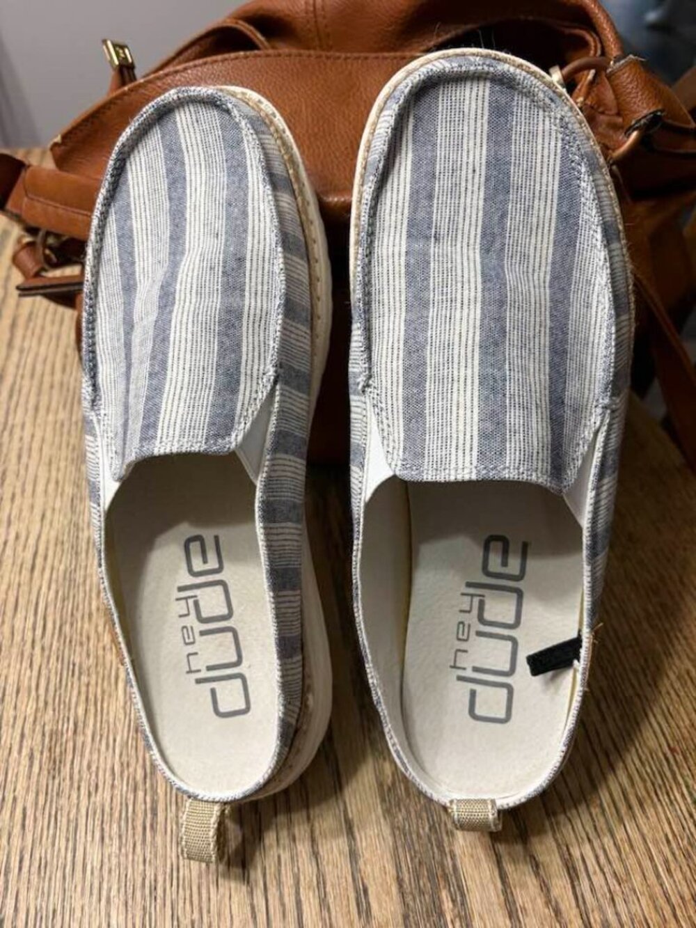 Hey Dude Clogs - Picture 3 of 9